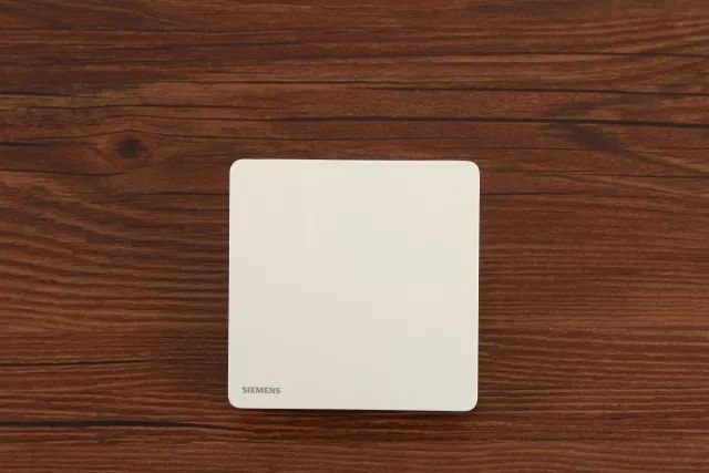 測評|無邊框開關(guān)之ABB、施耐德、西門子、羅格朗、西蒙