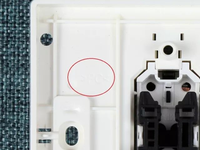 測評|無邊框開關(guān)之ABB、施耐德、西門子、羅格朗、西蒙