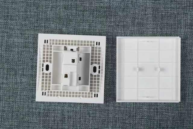 測評|無邊框開關(guān)之ABB、施耐德、西門子、羅格朗、西蒙